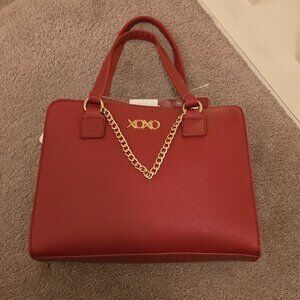 NWT Women's XoXo Purse With Strap